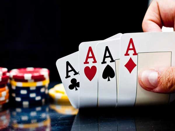 Hướng dẫn cách đánh bài poker