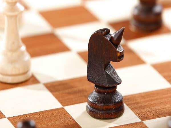 Nguyên tắc chung cần lưu ý khi chơi khai cuộc cờ vua