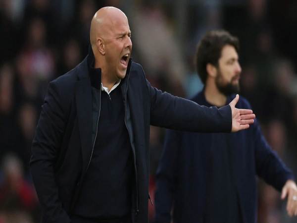 Huấn luyện viên Liverpool mới là ai? Thông tin chi tiết